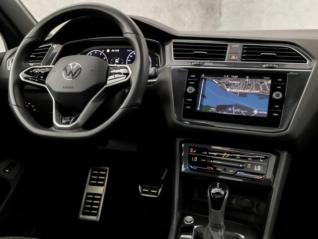 Volkswagen TIGUAN 1.5 TSI R-Line 150Pk Automaat (2X R-LINE, PANORAMADAK, ALCANTARA, APPLE CARPLAY, STUUR/STOELVERWARMING, CAMERA, IQ LIGHT, KEYLESS, ADAPTIVE CRUISE, ELEK ACHTERKLEP, NIEUWSTAAT)
