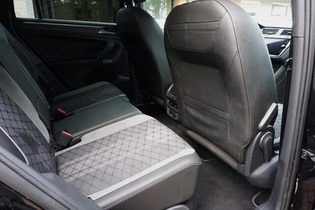 Volkswagen TIGUAN 1.4 TSI eHybrid R-Line Business+