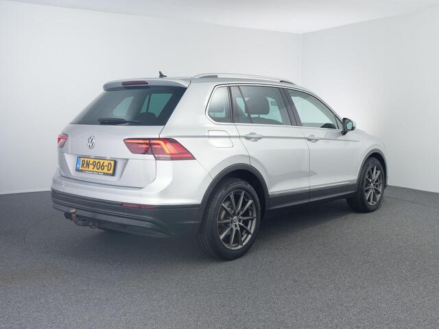 Volkswagen TIGUAN 1.4 TSI Comfortline Business | ACC | Carplay | Trekhaak |