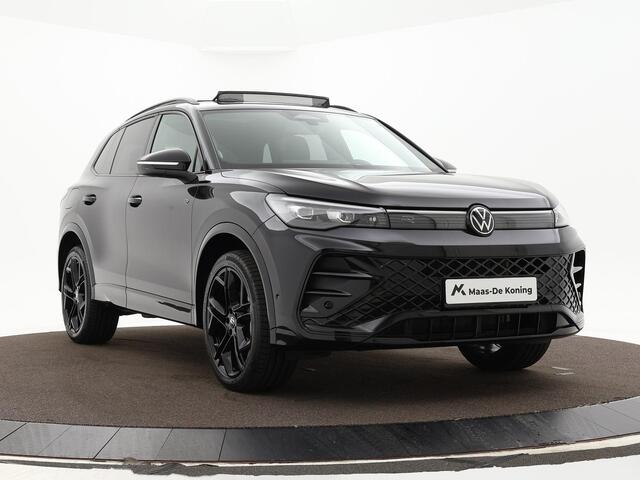Volkswagen TIGUAN 1.5 272pk DSG eHybrid R-Line Edition · Camera · Elek. Trekhaak · Panoramadak · Elek. Voostoelen · Massage · Stoelventilatie · 20'' Inch · Garantie t/m 02-09-2029 of 100.000km