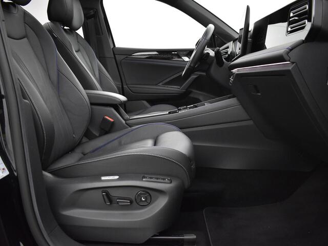 Volkswagen TIGUAN 1.5 272pk DSG eHybrid R-Line Edition · Camera · Elek. Trekhaak · Panoramadak · Elek. Voostoelen · Massage · Stoelventilatie · 20'' Inch · Garantie t/m 02-09-2029 of 100.000km