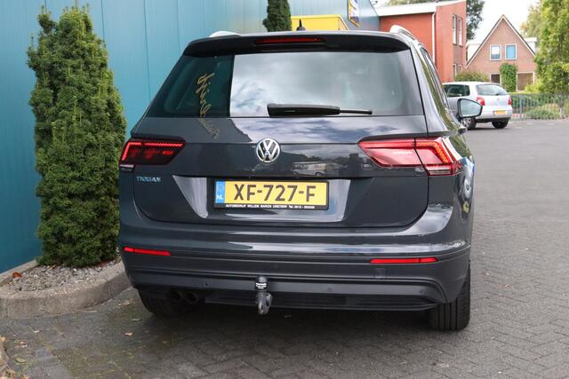 Volkswagen TIGUAN 1.5 TSI ACT 150 PK Comfortline Business Exec. TREKH|CARPLAY|ADAPT.CRUISE|ELEK.A.KLEP|NAV|ECC|PDC|LMV
