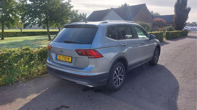 Volkswagen TIGUAN Allspace 1.5 TSI Comfortline Business 7p. CLIMA/NAVI/DSG BJ 2019
