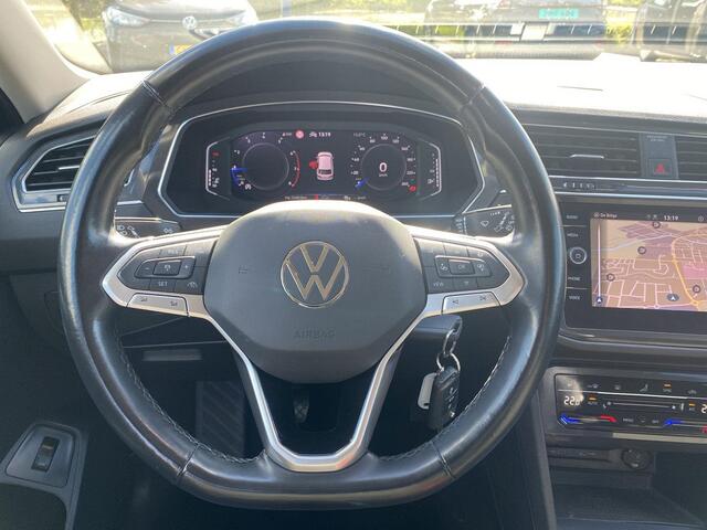 Volkswagen TIGUAN Allspace 1.5 TSI Life Business 7p. | 150 pk | Automaat | Trekhaak | A-Camera |