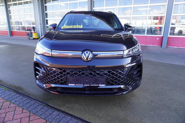 Volkswagen TIGUAN 1.5 eHybrid R-Line Edition 272 PK Hybride nr.V016 | Climate | panorama dak | Trekhaak