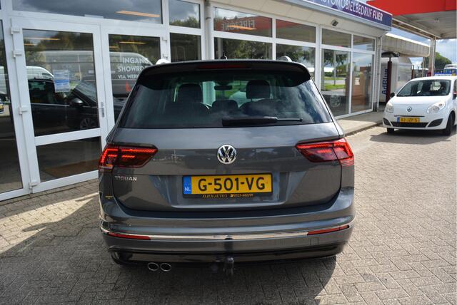 Volkswagen TIGUAN 1.5 TSI ACT Highline R-Line DSG | Orig. NL | NAP | Trekhaak |