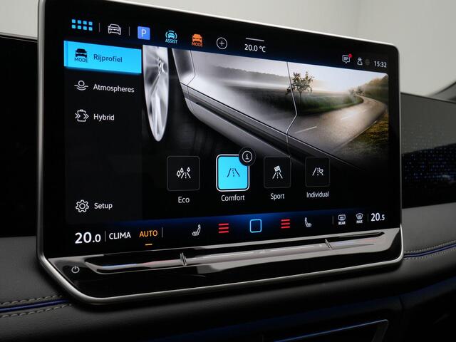 Volkswagen TIGUAN 1.5 eHybrid 204 pk DSG R-Line Edition | Panoramadak | Adaptive Cruise | Side Assist | Park Assist | 20 inch