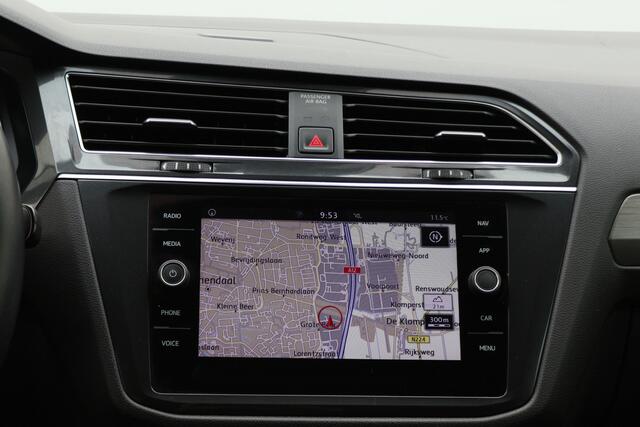 Volkswagen TIGUAN Allspace 1.5 TSI DSG Comfortline 7p. Climate, ACC, Camera, Apple Carplay, PDC, Trekhaak, 18''