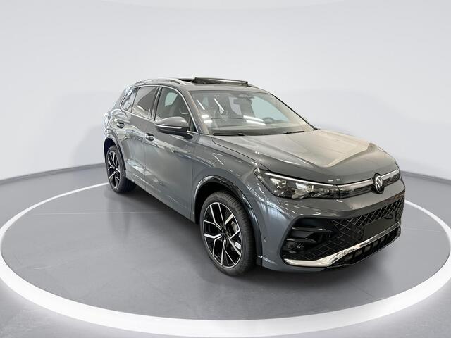 Volkswagen TIGUAN 1.5 272pk DSG eHybrid R-Line Edition · Panoramadak · Elek. Trekhaak · Apple/Android Car Play · Dodehoek Detectie · Elek. Achterklep · 20'' Inch · Garantie t/m 25-03-2030 of 100.000km