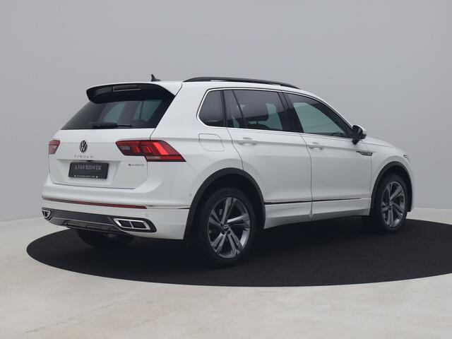 Volkswagen TIGUAN 1.4 TSI eHybrid R-Line Business+ | PANO | CAMERA | ADAPTIVE | KEYLESS | STOEL- EN STUURVERW.