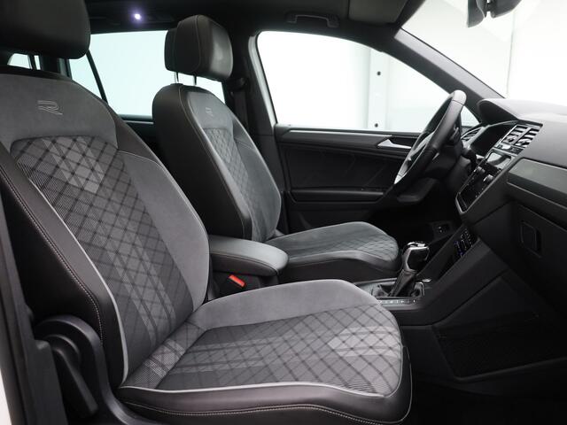 Volkswagen TIGUAN 1.4 TSI eHybrid R-Line Business+ | PANO | CAMERA | ADAPTIVE | KEYLESS | STOEL- EN STUURVERW.