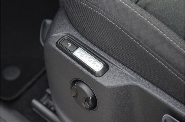 Volkswagen TIGUAN Allspace 1.5 TSI Comfortline Business Trekhaak wegklapbaar | Carplay | a.Camera | Elektr achterklep | Stoelverwarming