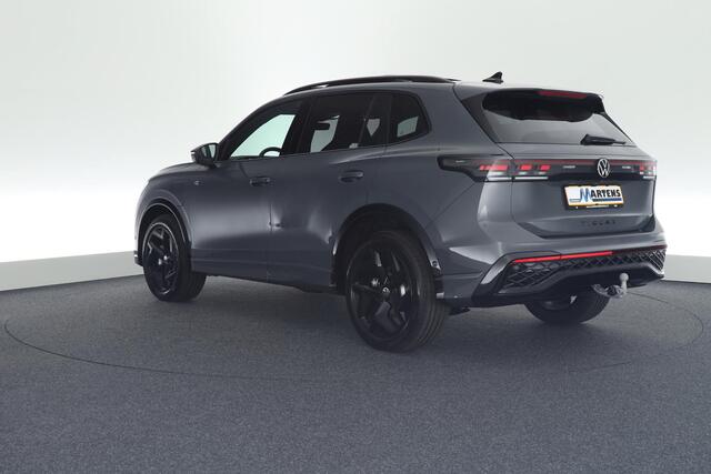 Volkswagen TIGUAN 1.5 272pk eHybrid R-Line Edition Trekhaak Camera Panoramadak Stoelverwarming Massage Carplay