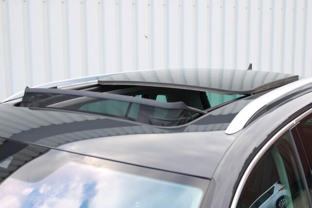 Volkswagen TIGUAN 1.5 TSI Life Business | Incl. 12 maanden garantie | Adaptieve cruise control | Climate control | Stoel + stuurverwarming | Parkeercamera | Apple carplay/Android auto | Lederen bekleding |