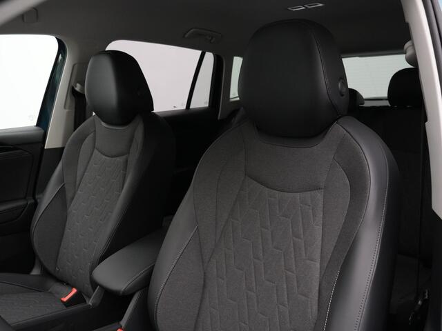 Volkswagen TIGUAN 1.5 eHybrid 204 pk DSG Life Edition | Trekhaak | Stuur-/achterbankverwarming | Achteruitrijcamera