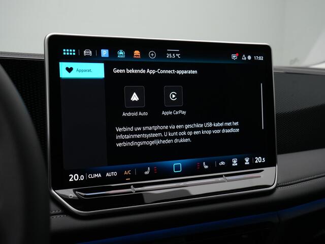 Volkswagen TIGUAN 1.5 eHybrid 204 pk DSG Life Edition | Trekhaak | Stuur-/achterbankverwarming | Achteruitrijcamera