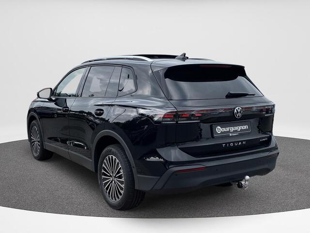 Volkswagen TIGUAN 1.5 eHybrid Life Edition | Pano | Trekhaak | 18 in