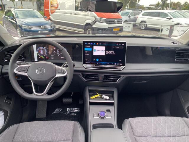 Volkswagen TIGUAN 1.5 eHybrid Life Edition | Pano | Trekhaak | 18 in