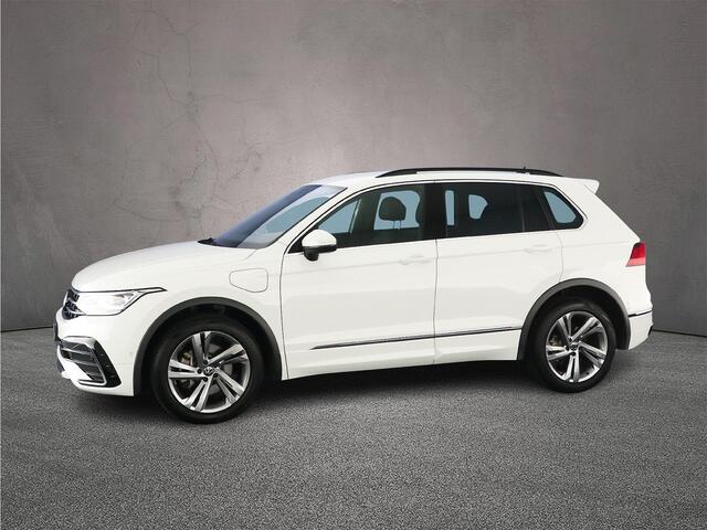 Volkswagen TIGUAN R-Line Business 1.4 TSI eHybrid 245pk DSG Automaat Adaptive cruise control, Achteruitrijcamera, Elektrische achterklep, Navigatie, Stoelverwarming, LED matrix koplampen
