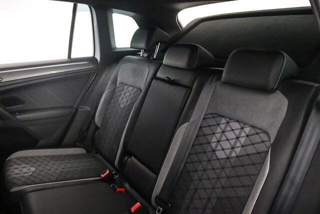 Volkswagen TIGUAN R-Line Business 1.4 TSI eHybrid 245pk DSG Automaat Adaptive cruise control, Achteruitrijcamera, Elektrische achterklep, Navigatie, Stoelverwarming, LED matrix koplampen