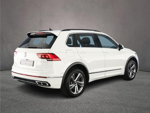 Volkswagen TIGUAN R-Line Business 1.4 TSI eHybrid 245pk DSG Automaat Adaptive cruise control, Achteruitrijcamera, Elektrische achterklep, Navigatie, Stoelverwarming, LED matrix koplampen