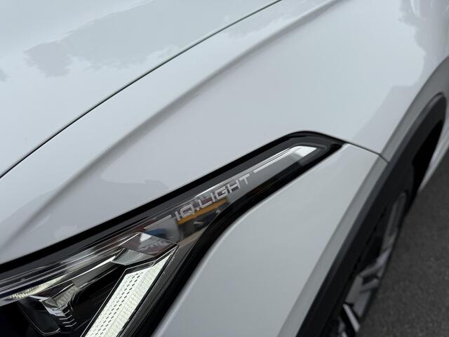 Volkswagen TIGUAN 1.5 TSI 150PK DSG 3xR-LineoPanooTrekhaak