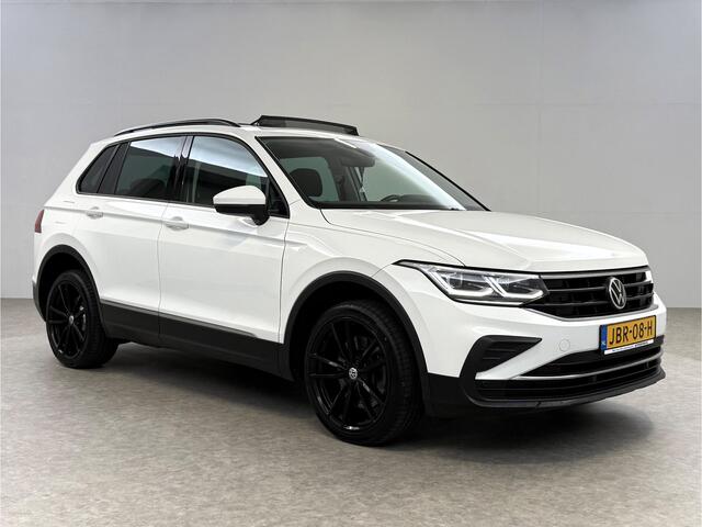 Volkswagen TIGUAN 1.4 TSI eHybrid 225PK R-Line | Pano | IQ Light | Virtual | Stuur/Stoelverw. | Adaptive Cruise | Carplay | Trekh.