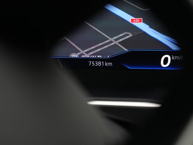 Volkswagen TIGUAN 1.4 TSI 245 pk DSG eHybrid Elegance | IQ Light | Achteruitrijcamera | Navigatie | Adaptive Cruise