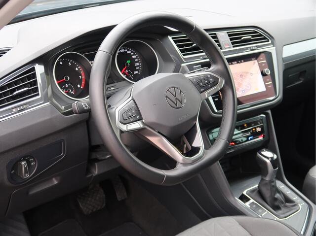 Volkswagen TIGUAN 1.5 TSI Life | Stoel-Stuur Verw | Trekhaak | Navigatie |