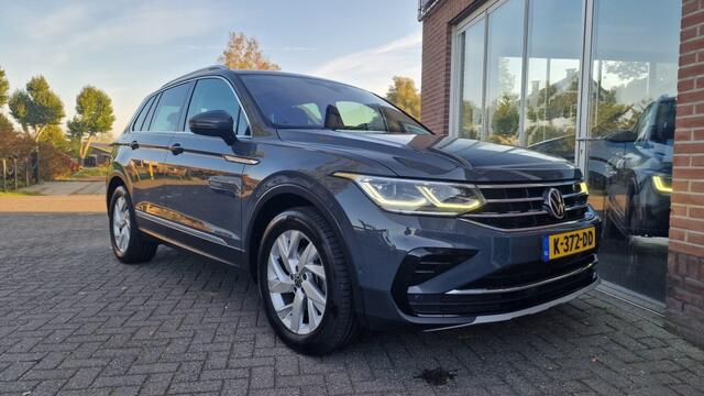Volkswagen TIGUAN 1.5 TSI Elegance, NW Model! Panorama, BTW, Trekhaak!