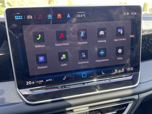 Volkswagen TIGUAN 1.5 eHybrid 272pk R-Line Edition PHEV DSG / Panoramadak / 360 Camera / Stoel+Stuurverwarming / Trekhaak wegklapbaar