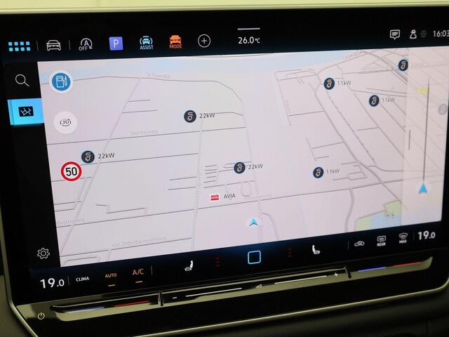 Volkswagen TIGUAN 1.5 eTSI/150PK R-Line DSG · Panoramadak · Trekhaak · 360° Camera + Parkeersensoren · Harman Kardon · Garantie tot 01-01-2026