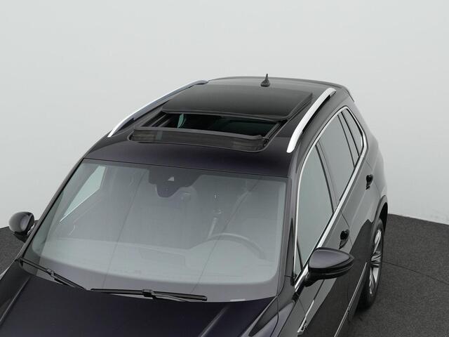 Volkswagen TIGUAN 2.0 TSI 190 pk DSG 4Motion Highline Business R / R-Line | Panoramadak | Trekhaak | Achteruitrijcamera | Stoelverwarming | Navigatie