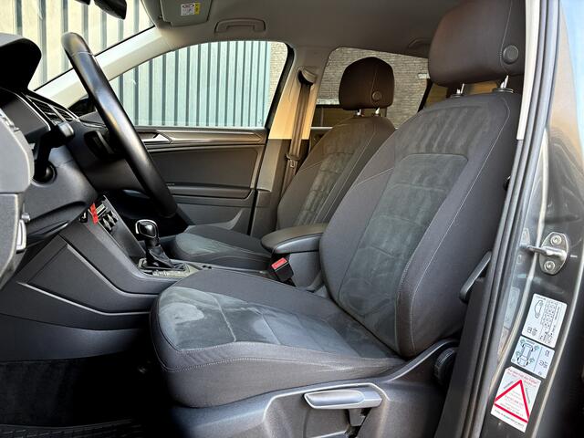 Volkswagen TIGUAN 1.5 TSI R-Line Business | Trekhaak wegkl. | Head Up | Side Assist | Camera | LED | Prijs Rijklaar!!