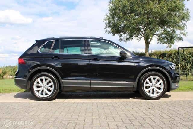 Volkswagen TIGUAN 1.4 TSI ACT Highline PANO VIRTUAL DASHBOARD