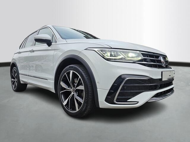 Volkswagen TIGUAN 1.4 TSI eHybrid 245pk PHEV R-Line Business / Travel Assist / Adaptief onderstel / 20 inch l.m. / Wordt Verwacht
