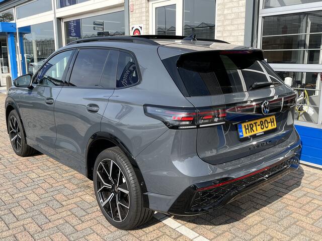 Volkswagen TIGUAN 1.5 eHybrid R-Line Edition / AUTOMAAT/ 4.700 KM/ FABRIEKSGARANTIE T/M 6-2029/ 2X R-LINE/ 272PK/ MATRIX/ 20" LMV/ PANO/ ADAPT. CRUISE/ DIGITAL DASH/ 360 CAMERA/ APP-CONNECT/ NAVI/ STOEL-STUUR VERWARM./ RIJ-MODI