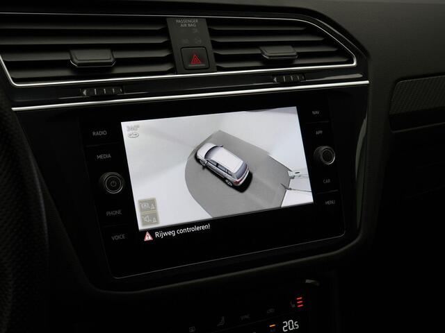 Volkswagen TIGUAN 1.4 TSI eHybrid 245 pk DSG R-Line Business | Panoramadak | IQ Light | Trekhaak | Leder | Geheugenstoelen | Leder Vienna | Standkachel | 360° camera | 19 inch