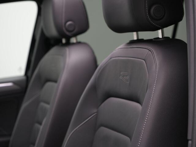 Volkswagen TIGUAN 1.4 TSI eHybrid 245 pk DSG R-Line Business | Panoramadak | IQ Light | Trekhaak | Leder | Geheugenstoelen | Leder Vienna | Standkachel | 360° camera | 19 inch