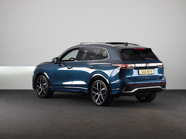 Volkswagen TIGUAN 1.5 eHybrid R-Line Business 204 PK | Panoramaschuif-kanteldak | 20" lm velgen 'leeds' | Comfort pakket | Verlengde garantie 11/2028 |