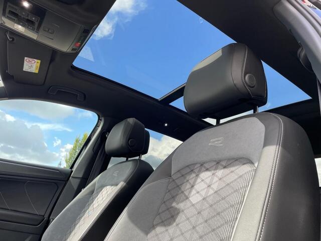 Volkswagen TIGUAN 1.5 TSI R-LINE, Blackpack, HUD, Pano, Carplay, Acc, Blis, Sfeerverlichting, HenK, erg mooi!