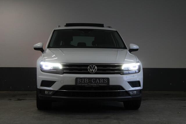 Volkswagen TIGUAN 1.5 TSI ACT Comfortline Panoramadak - Trekhaak - LED