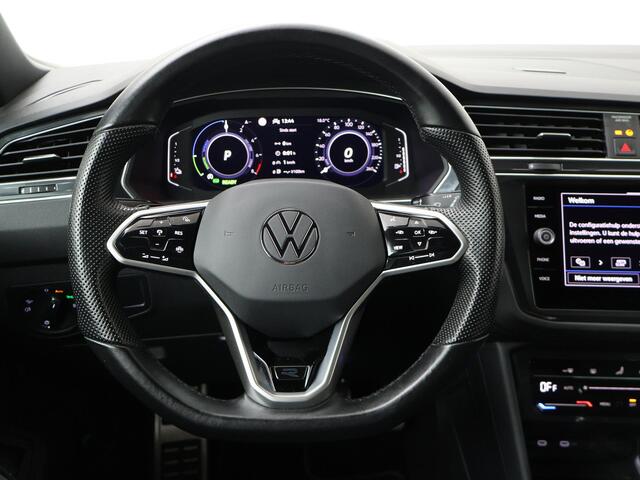 Volkswagen TIGUAN 1.4 TSI eHybrid R-Line Business+ | 245PK | SoH 89% | Multifunctioneel stuurwiel | Cruisecontrol | Achteruitrij camera |