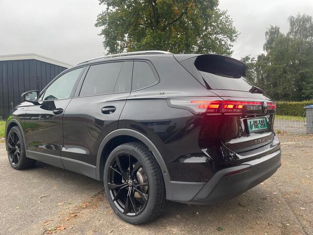 Volkswagen TIGUAN 1.5 eTSI Life Edition 150pk 20Inch 2025 km 20.147 7-traps automaat