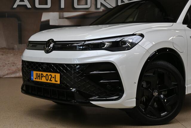 Volkswagen TIGUAN 1.5 eHybrid 272pk R-Line | Leder | Panoramadak | 360° Camera | 100% (Dealer) onderhouden label | RIJKLAARPRIJS |