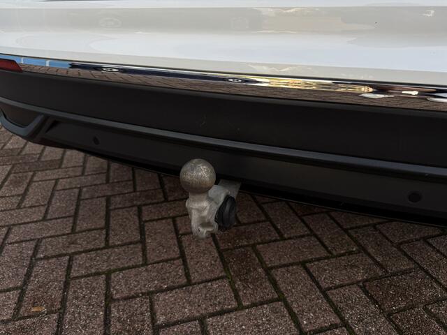 Volkswagen TIGUAN 1.4 TSI eHybrid Business GRATIS Aleverpakket! | Achteruitrijcamera | Trekhaak | Adaptive Cruise Control |