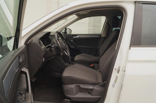 Volkswagen TIGUAN 1.4 TSI DSG eHybrid Plug-in Life Edition -NAVI-ECC-