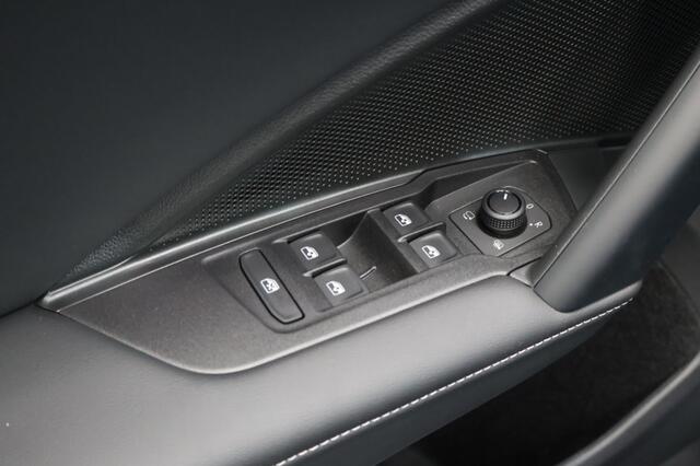 Volkswagen TIGUAN 1.5 TSI eHybrid 150 kW Life | Panoramadak | Trekhaak