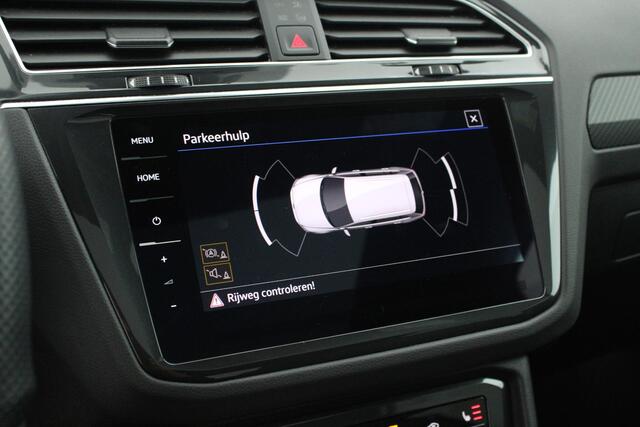 Volkswagen TIGUAN 1.4 TSI 245pk eHybrid R-Line Business+ Black Style Panoramadak Trekhaak Stoelverwarming
