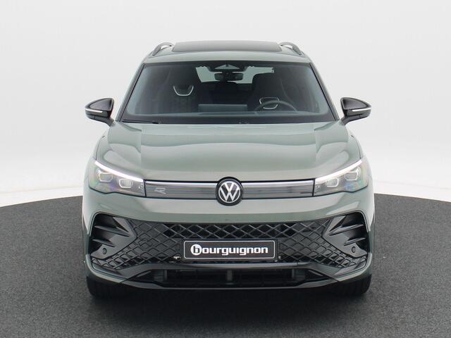 Volkswagen TIGUAN R-Line Edition 1.5 eHybrid 204 PK | Trekhaak | Head-Up | Harman/Kardon | Black Style | Panoramadak |